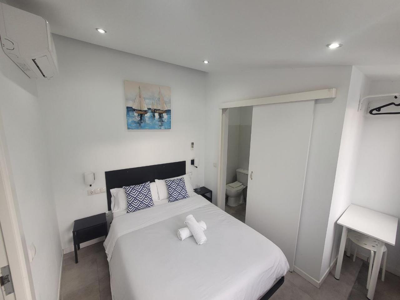 Ayz Frailes - Auto Check-In Property (Adults Only) Málaga Extérieur photo
