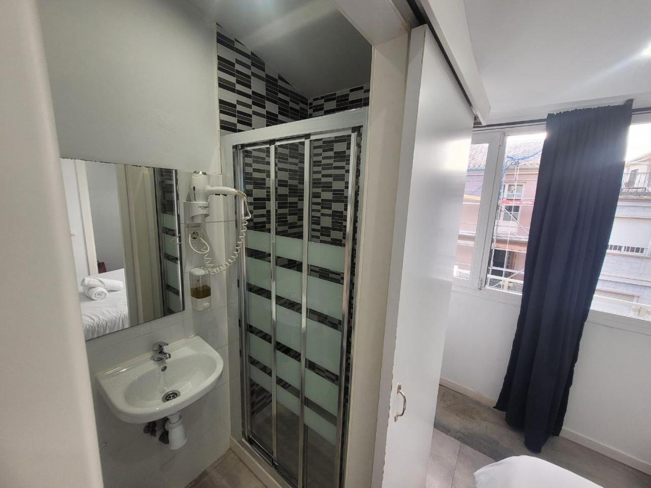 Ayz Frailes - Auto Check-In Property (Adults Only) Málaga Extérieur photo