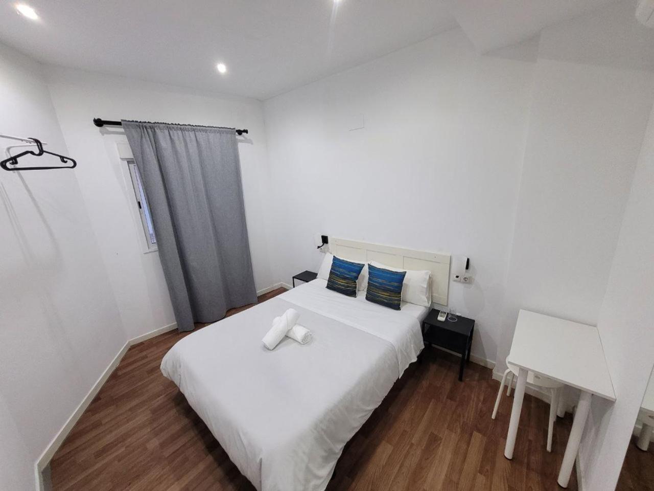 Ayz Frailes - Auto Check-In Property (Adults Only) Málaga Extérieur photo