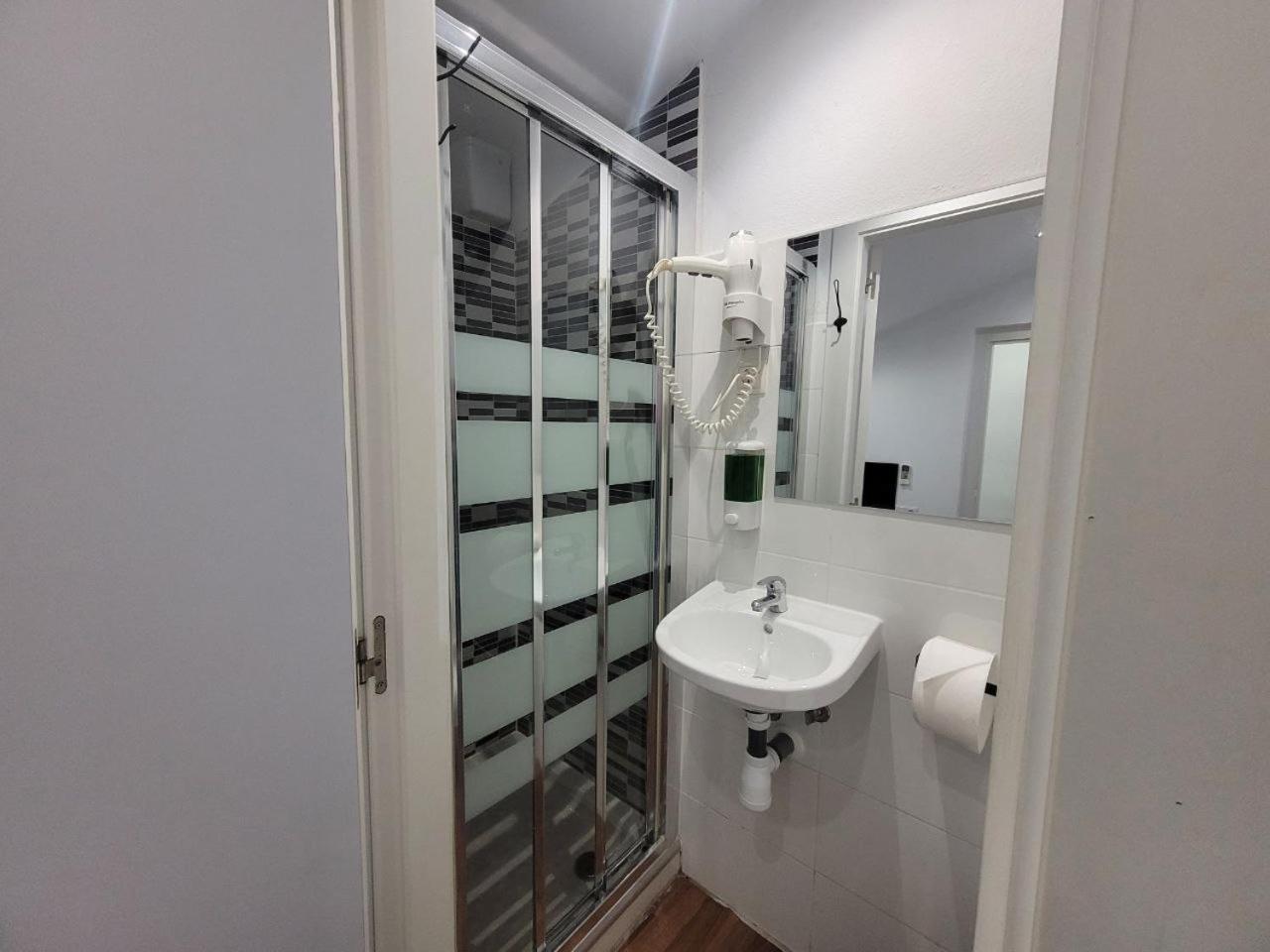 Ayz Frailes - Auto Check-In Property (Adults Only) Málaga Extérieur photo